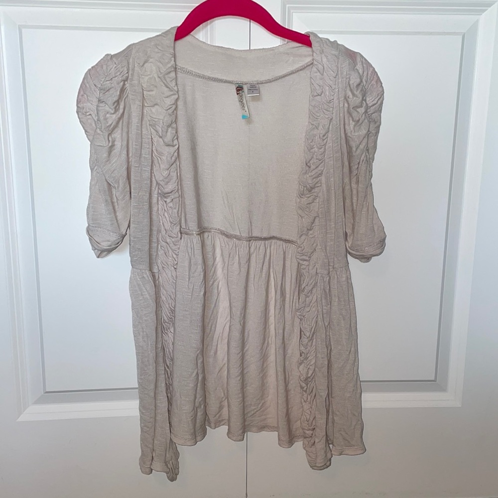 S Cream Short Sleeve Cardigan